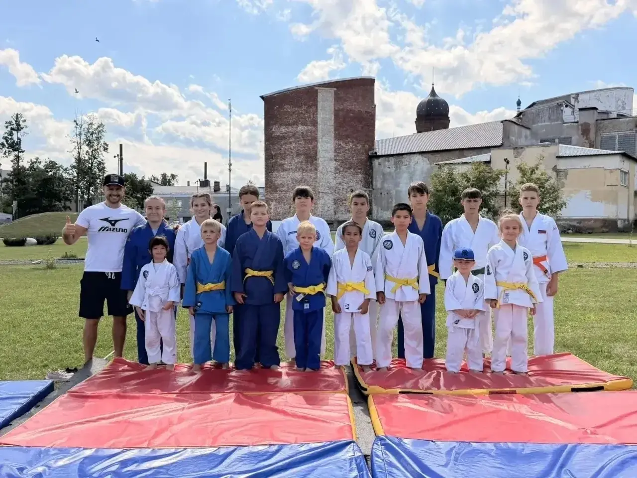 День физкультурника в парке «Дулёвский»: праздник спорта, драйва и семейных побед!